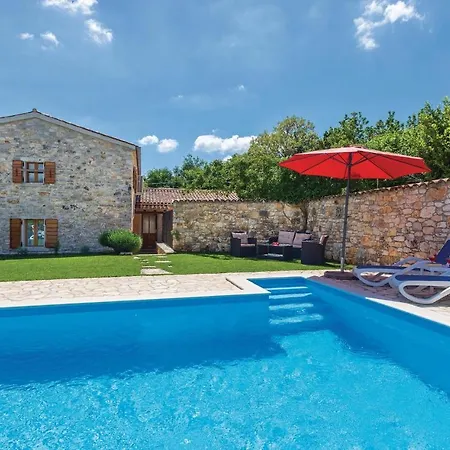 Holiday home Pet Friendly In Regulici With Wifi Prnjani