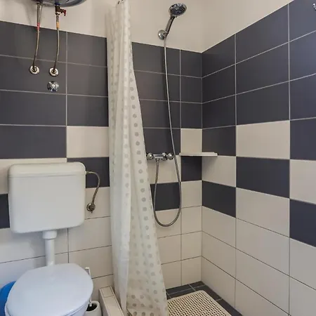 Three-bedroom In Regulici *
