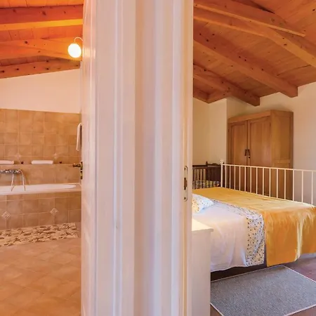 Vikendica Three-bedroom In Regulici Prnjani