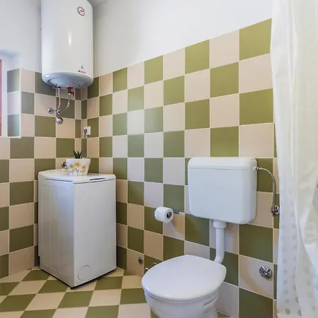 Three-bedroom In Regulici *